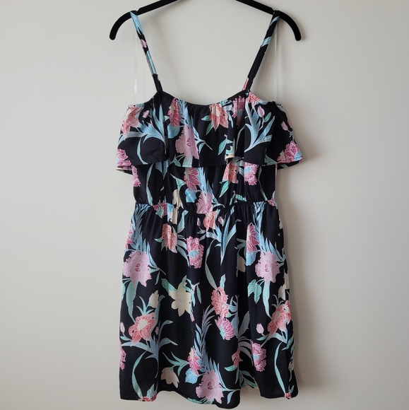 NWT Others Follow Go Barefoot Ruffle Peep Back Floral Dress - Picture 2 of 16